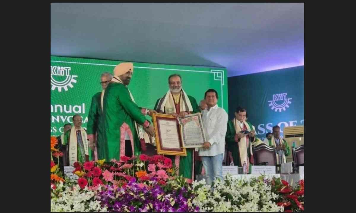 Dr. Huzaifa Khorakiwala, KIIT University Convocation, Honorary D.Litt, Wockhardt Foundation, I AM PEACEKEEPER, Bhubaneswar, social service, humanitarian award