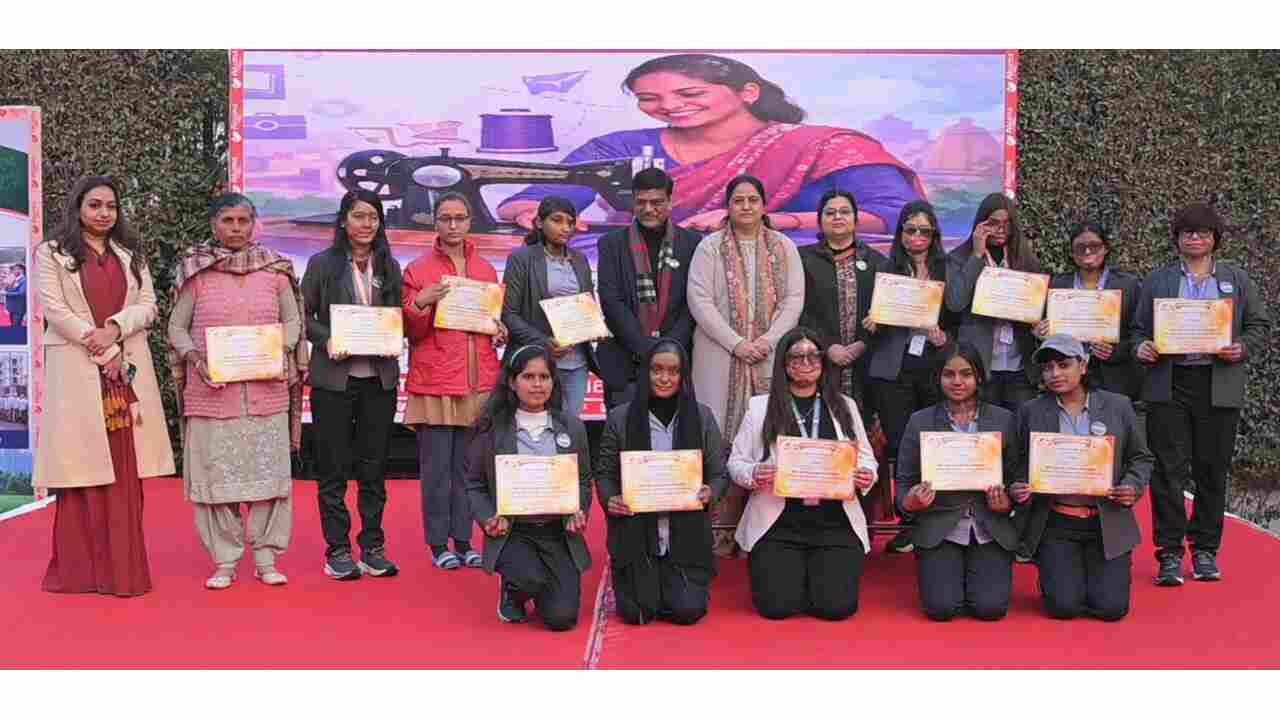 Akums Drugs & Pharmaceuticals Empowers Acid Attack Survivors with Workplace Skills